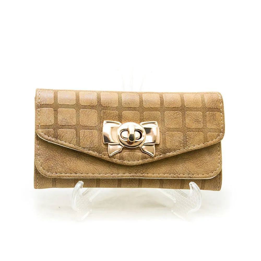 Fancy Hand Purse For Ladies – Brown With Golden Buckle – HPS-16