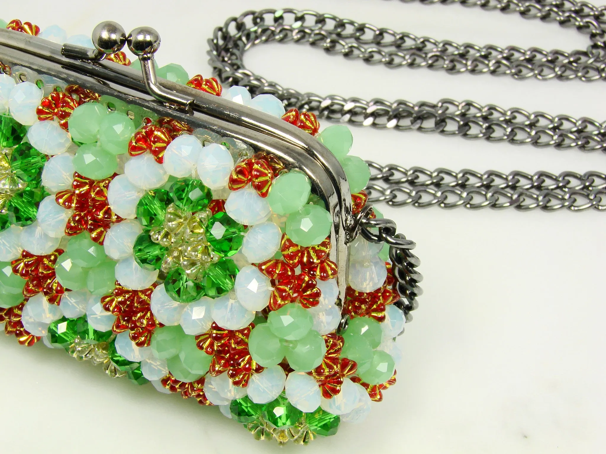Green beaded purse Beaded Purse Small Cocktail Glamorous High Style Women Flower Clutches Evening Bags Handbags Wedding Clutch Purse Beaded purses evening bag.
