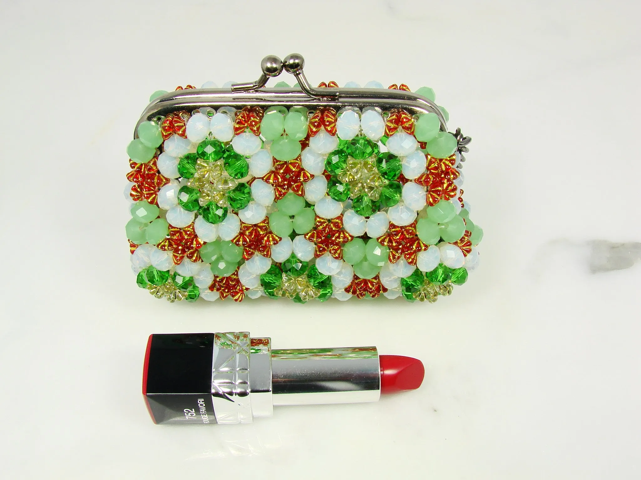 Green beaded purse Beaded Purse Small Cocktail Glamorous High Style Women Flower Clutches Evening Bags Handbags Wedding Clutch Purse Beaded purses evening bag.
