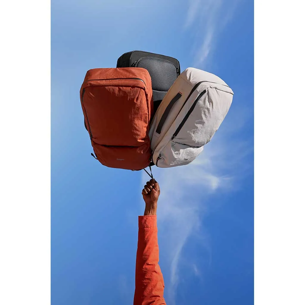 Lite Travel Pack