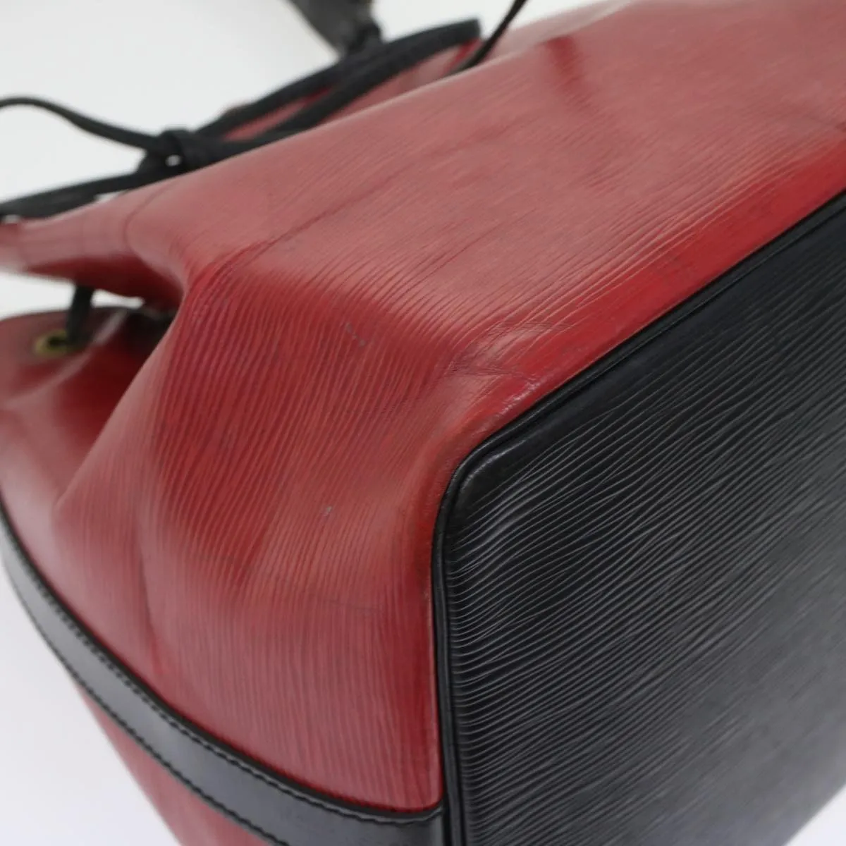 LOUIS VUITTON Epi Petit Noe Shoulder Bag Bicolor Black Red M44172 LV  45384