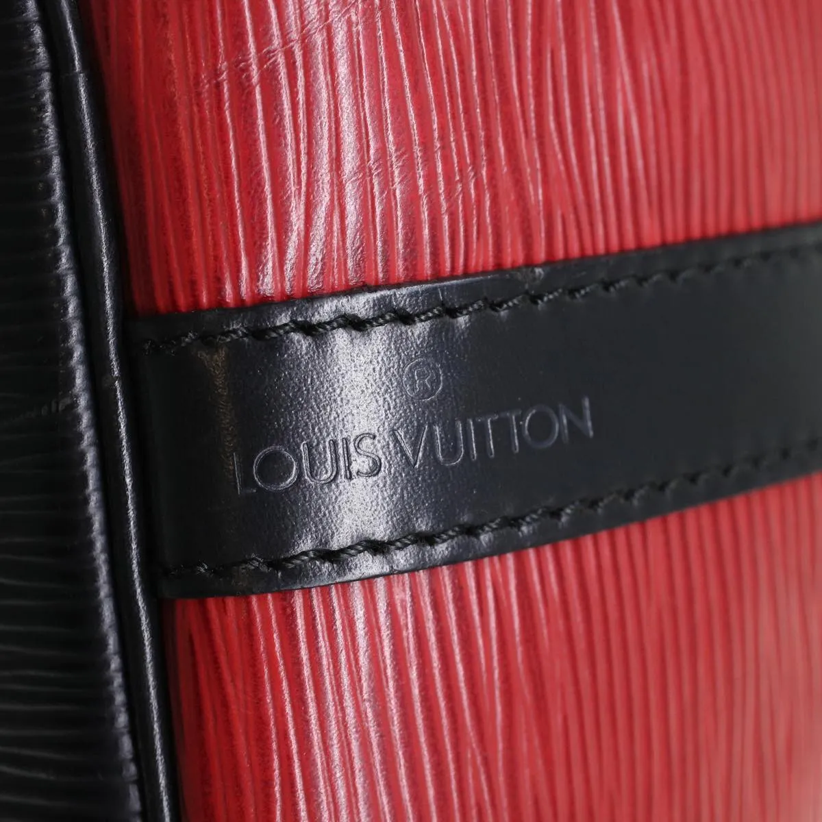 LOUIS VUITTON Epi Petit Noe Shoulder Bag Bicolor Black Red M44172 LV  45384