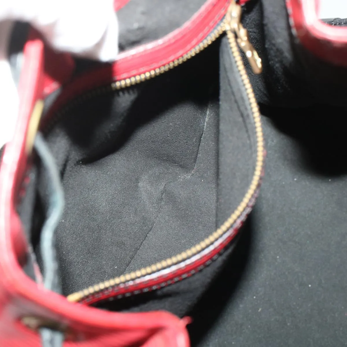 LOUIS VUITTON Epi Petit Noe Shoulder Bag Bicolor Black Red M44172 LV  45384