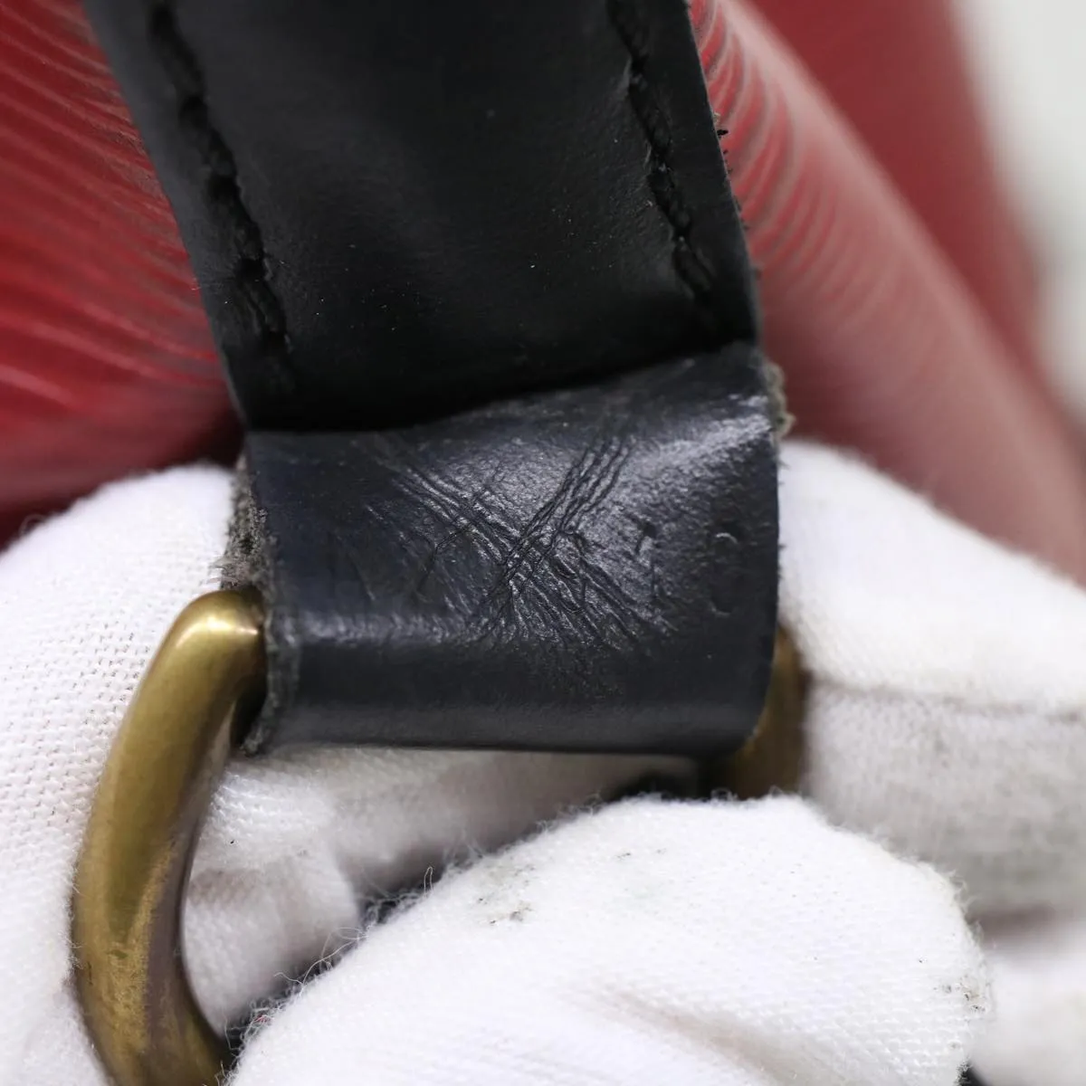 LOUIS VUITTON Epi Petit Noe Shoulder Bag Bicolor Black Red M44172 LV  45384