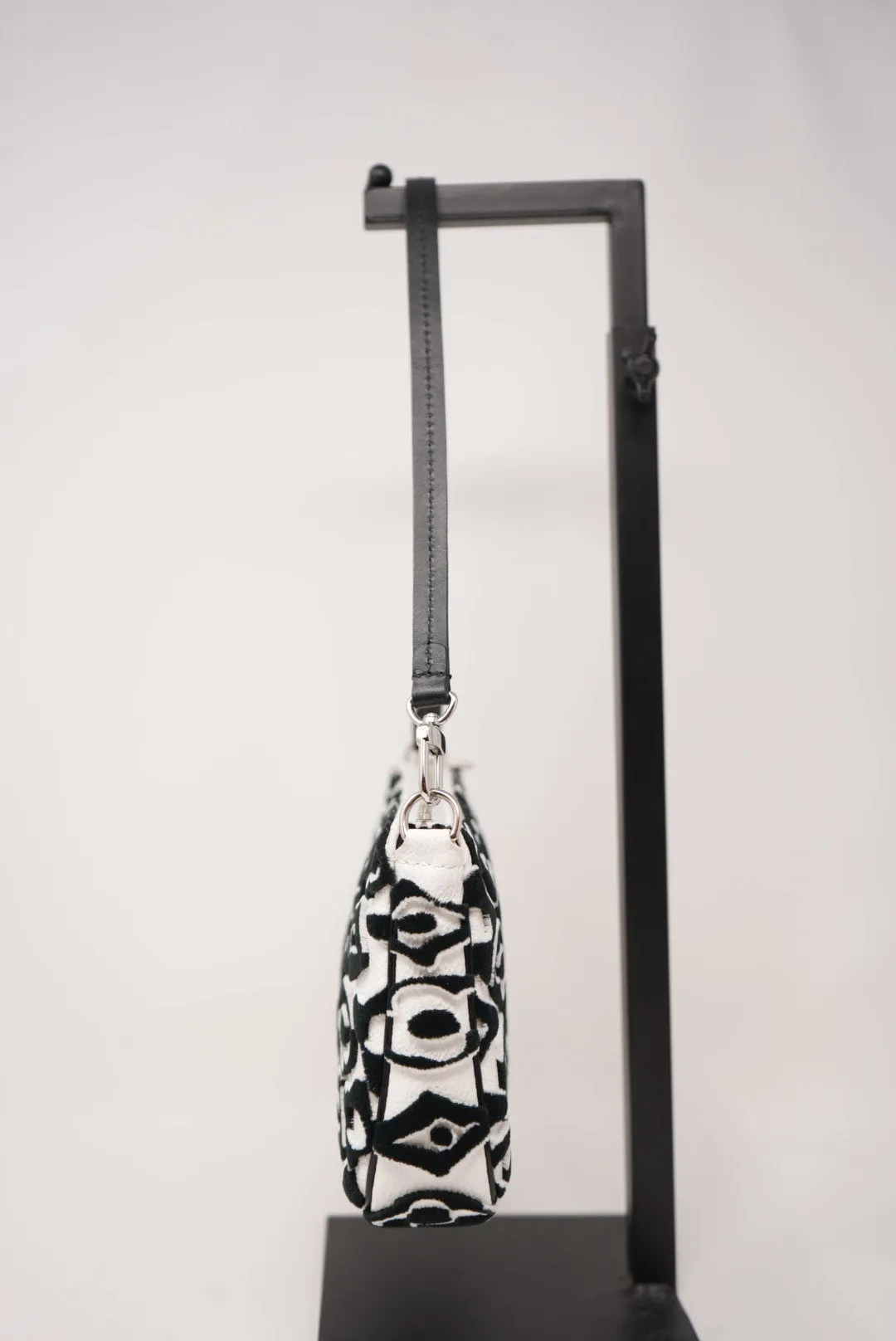Louis Vuitton X Urs Fischer 2020 White/black Pochette Accessoires