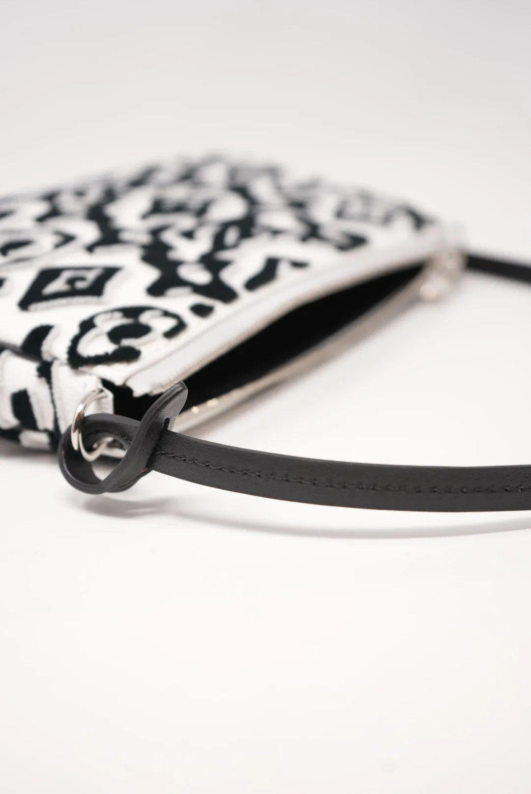 Louis Vuitton X Urs Fischer 2020 White/black Pochette Accessoires