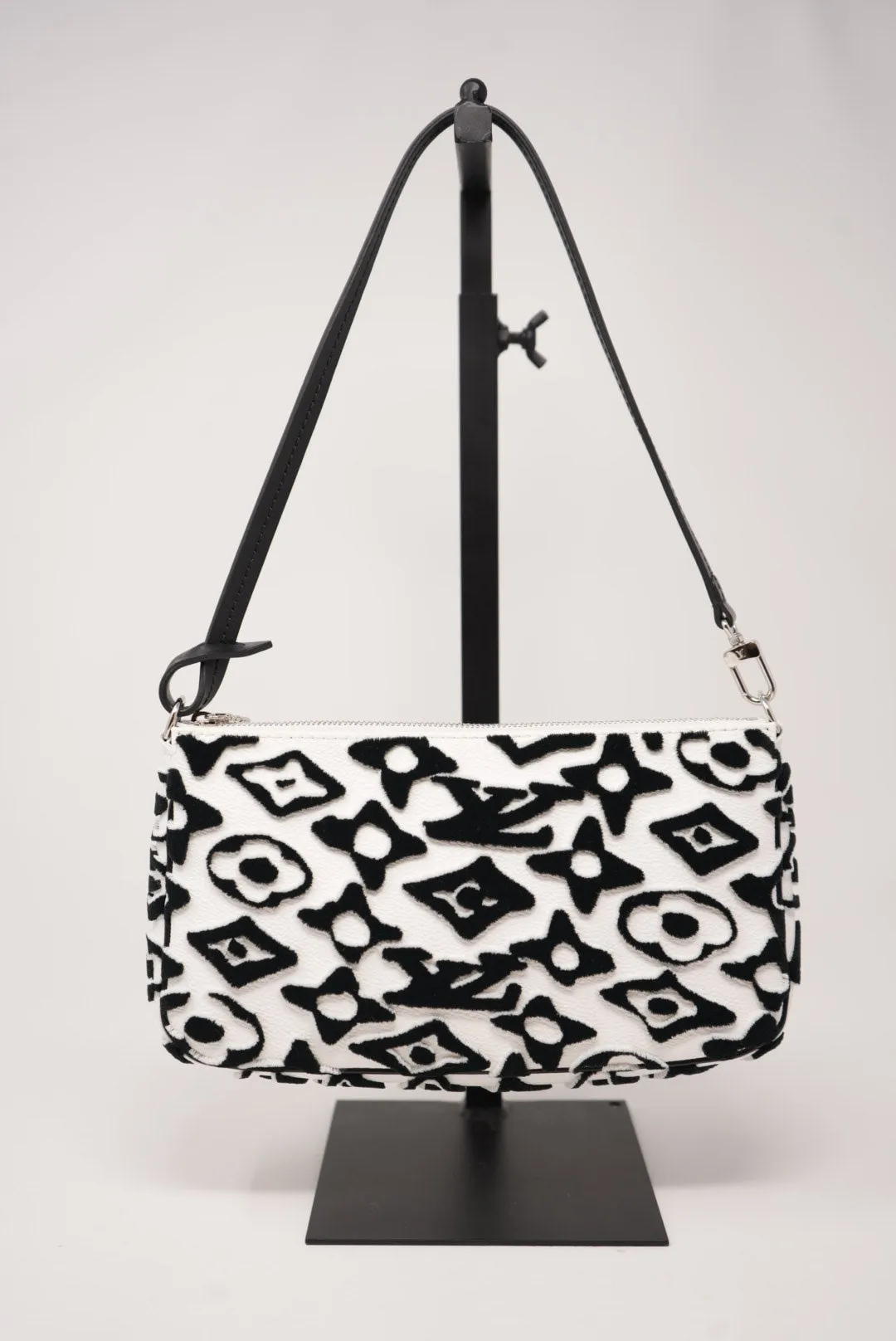 Louis Vuitton X Urs Fischer 2020 White/black Pochette Accessoires