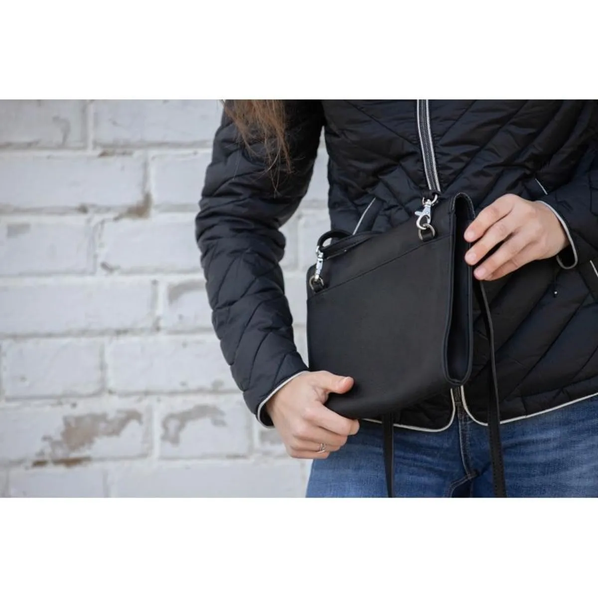 Penelope Laure Clutch