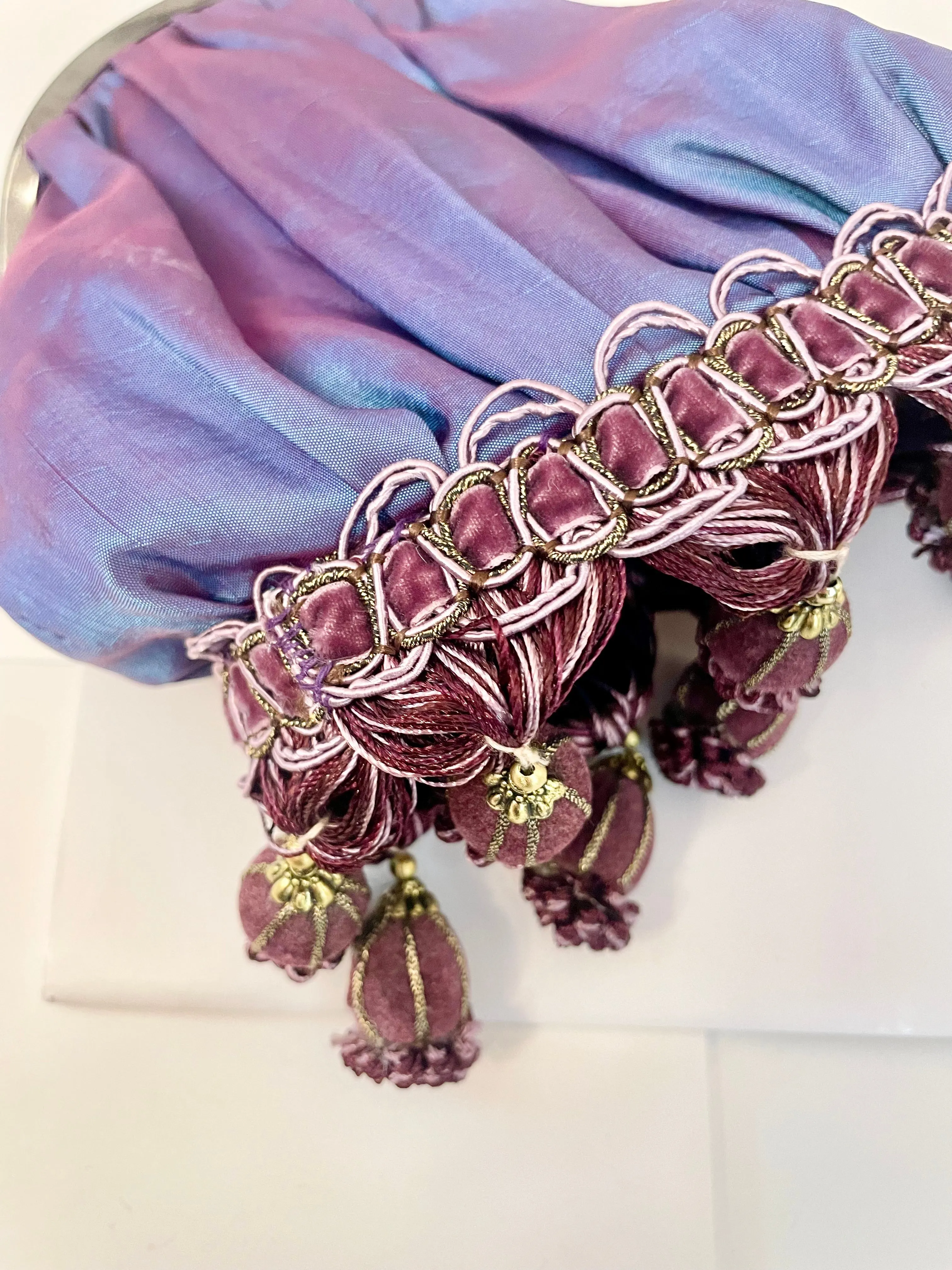 The most divine, and fancy tassel bag... so chic