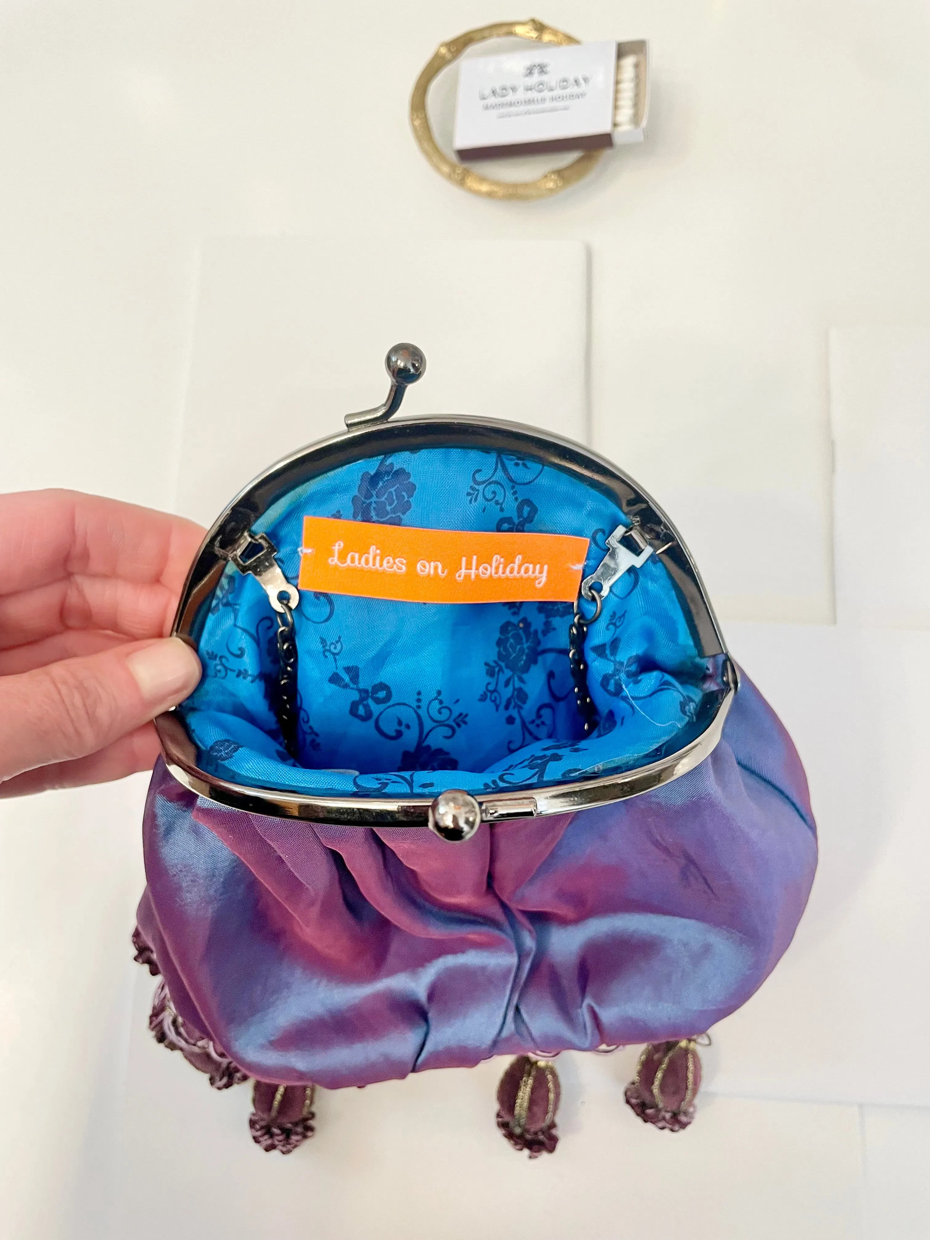 The most divine, and fancy tassel bag... so chic