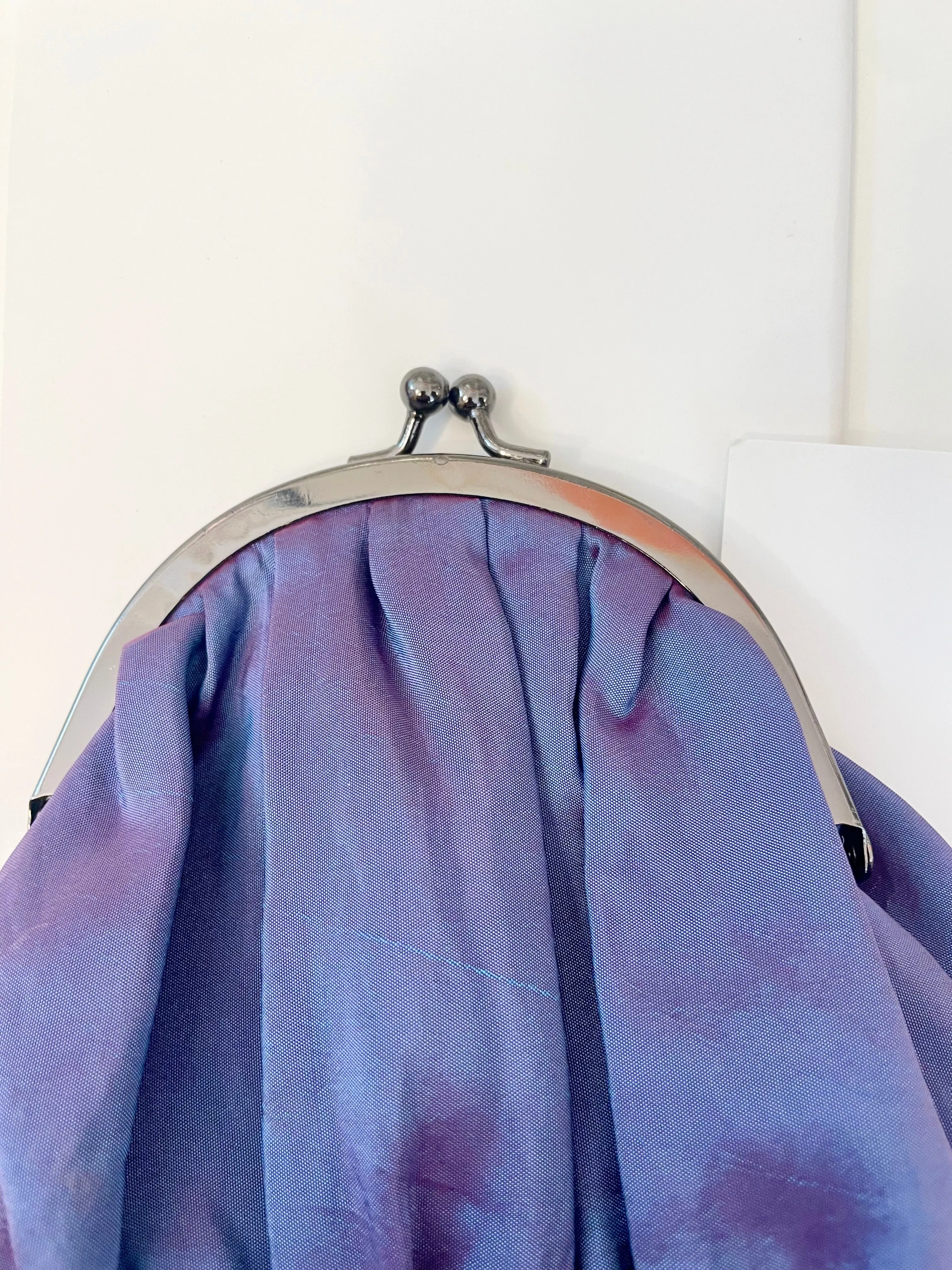 The most divine, and fancy tassel bag... so chic
