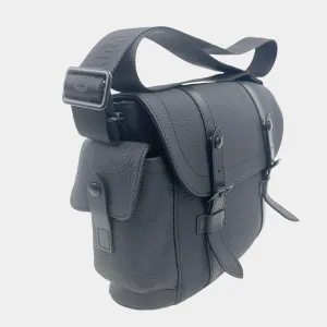 Trendy Inspired Louis Vuitton Black Taurillon Leather Christopher Messenger Bag