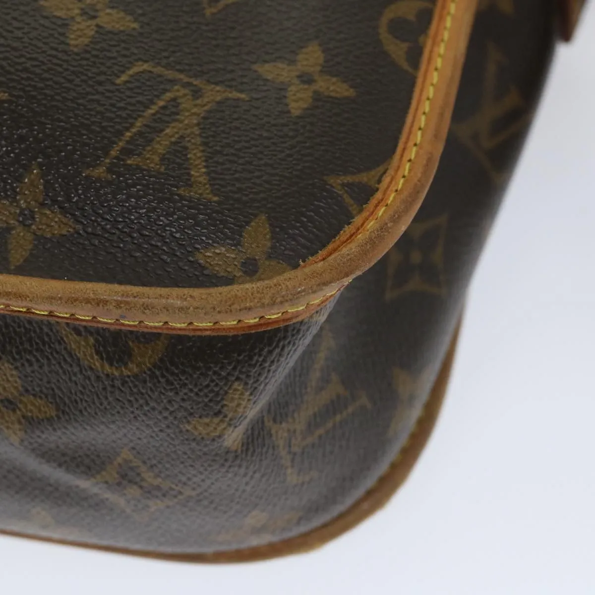 Trendy Inspired Louis Vuitton Monogram Messenger Bosphore Pm Shoulder Bag M40106 Lv Auth Ar10473