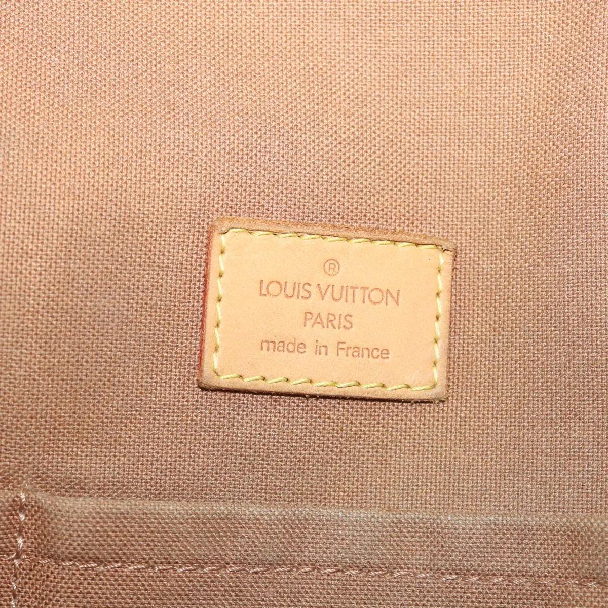 Trendy Inspired Louis Vuitton Monogram Messenger Bosphore Pm Shoulder Bag M40106 Lv Auth Ar10473
