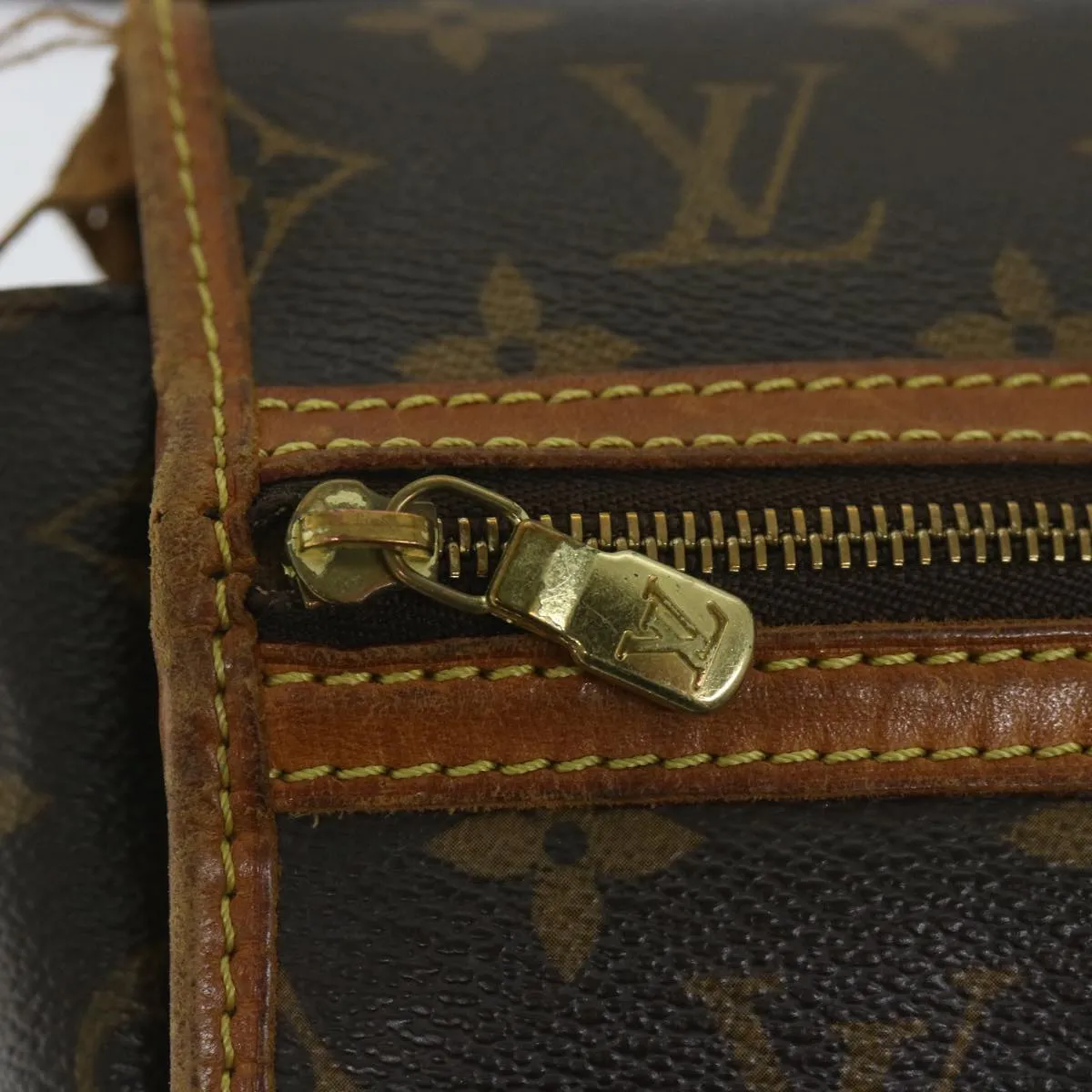 Trendy Inspired Louis Vuitton Monogram Messenger Bosphore Pm Shoulder Bag M40106 Lv Auth Ar10473