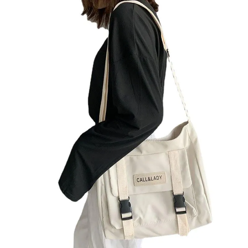 Trendy Large Capacity Women's Nylon Messenger Bag