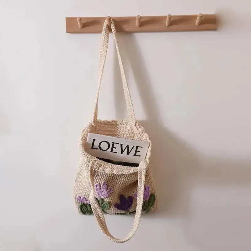 Tulip Woven bag