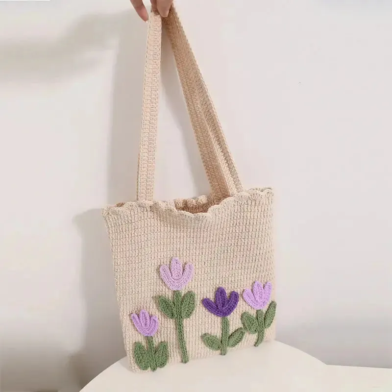 Tulip Woven bag
